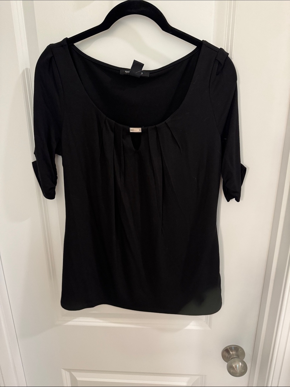 NWT WHBM Pull Over Top